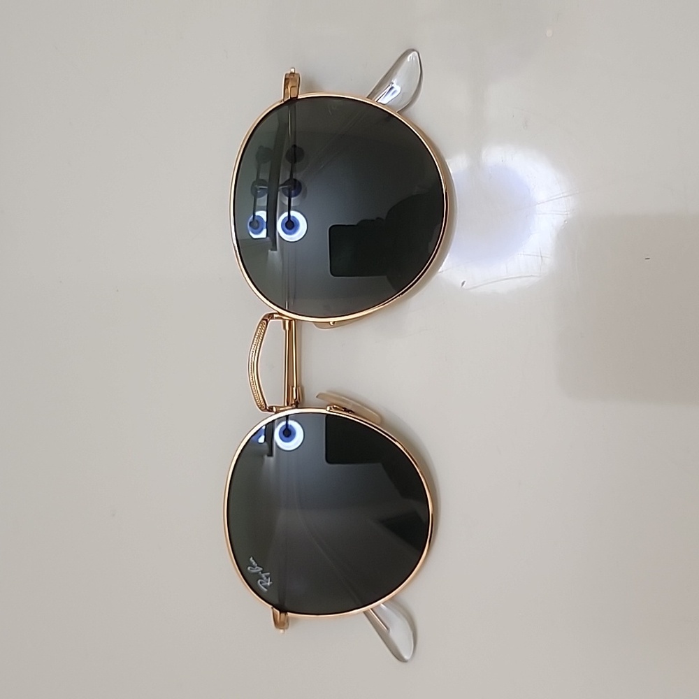 Ray-Ban Rounds NWT sunglasses only - Picture 4 of 8